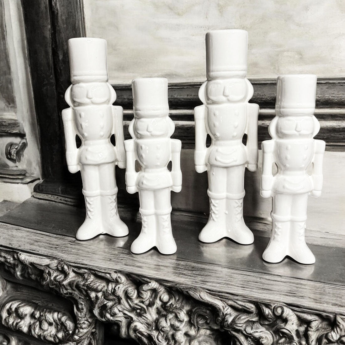 Nutcracker Set White