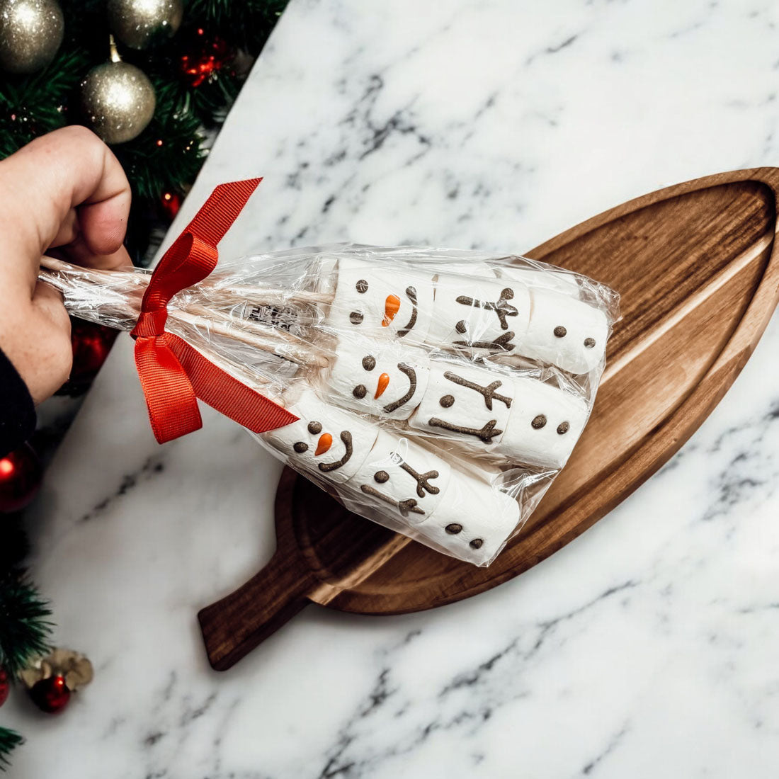 Snowman Marshmallow Kabobs