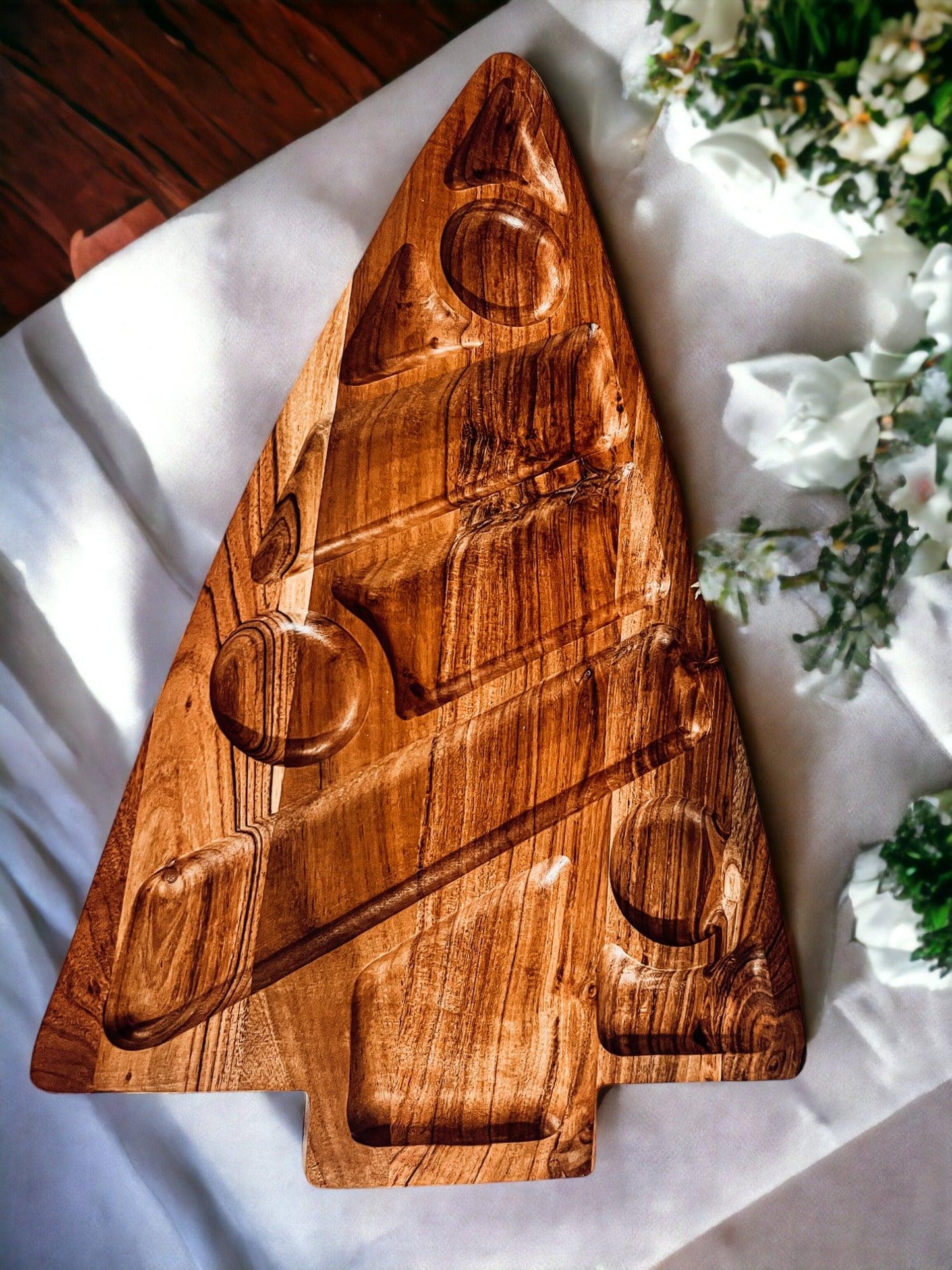 Sectional Tree Serving Board