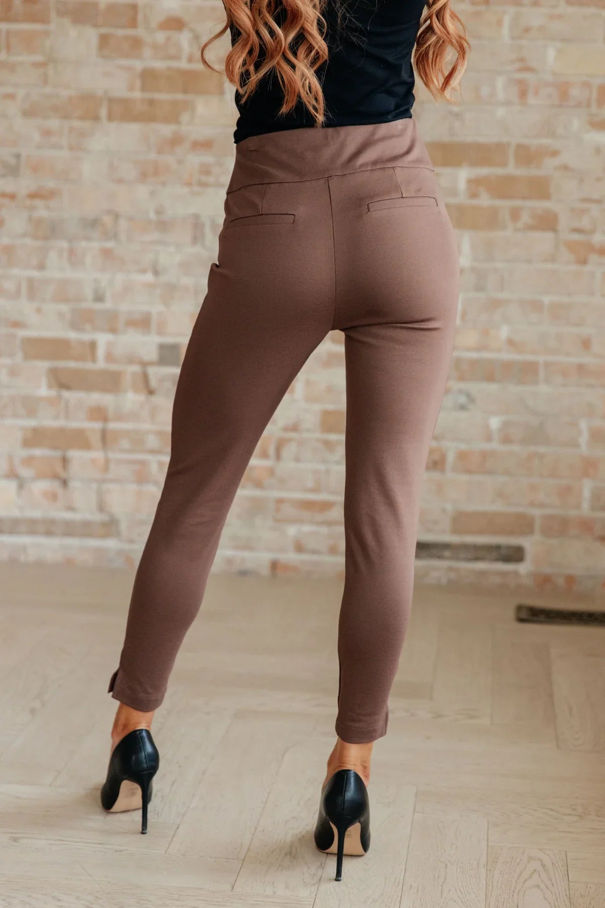 Restocked: Magic Ankle Crop Skinny 26" Pants in Twelve Colors